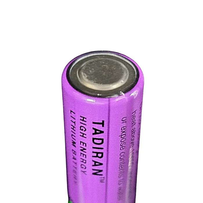 Pila TLH-5903 Tadiran 3.6V de litio para aplicaciones de alta temperatura y equipos industriales